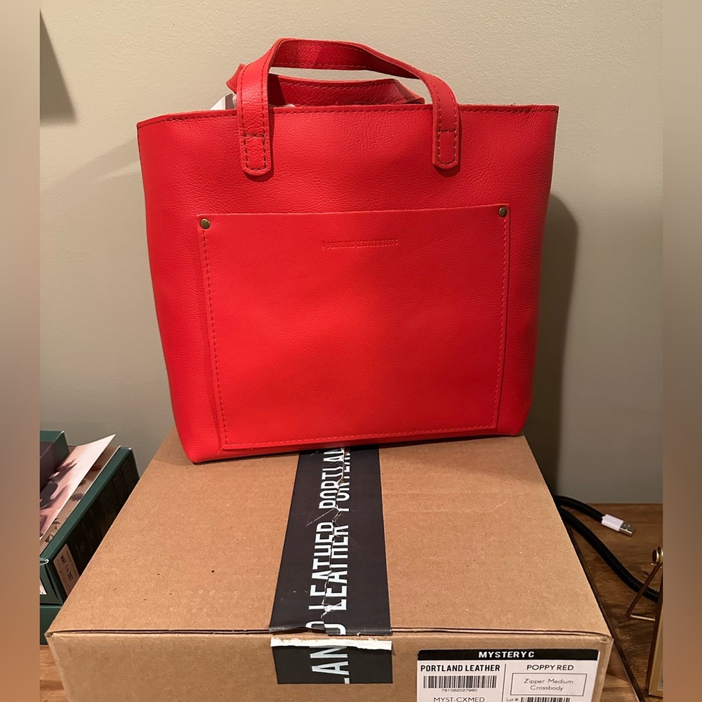 Portland Leather Poppy Red Medium Zipped Crossbody Tote